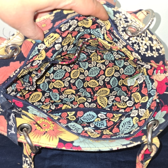 Retired Vera Bradley Happy Snails Tote Bag Purse Floral Medoum Size Clean - Picture 4 of 4
